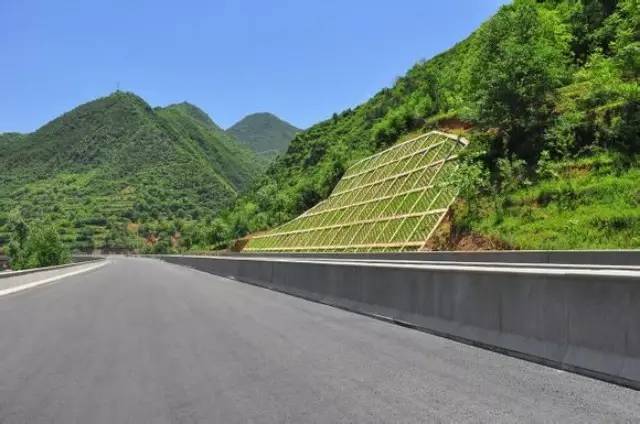 边坡监测土质路堑边坡的变形破坏类型