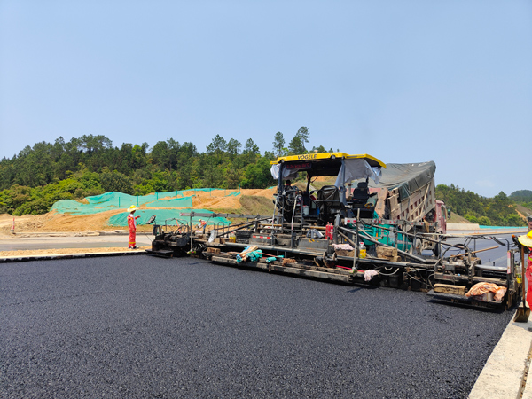 高速公路路面摊铺路基压实管理系统